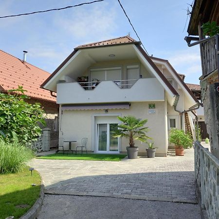 Stara Jezica Apartments With Wifi Ljubljana Exterior foto